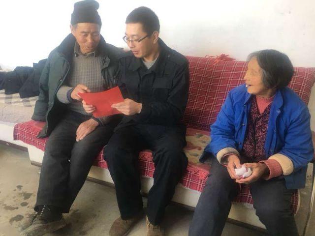 毁灭战士4