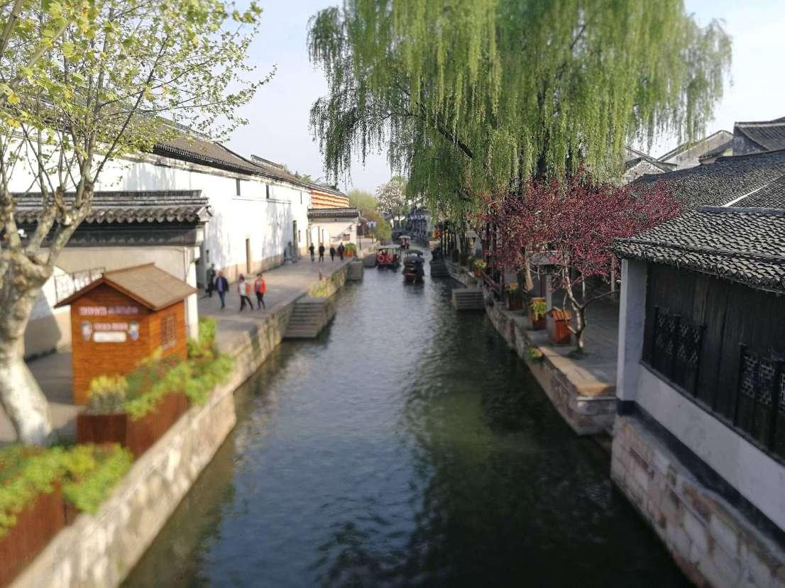 华为p40建议买吗游戏画面